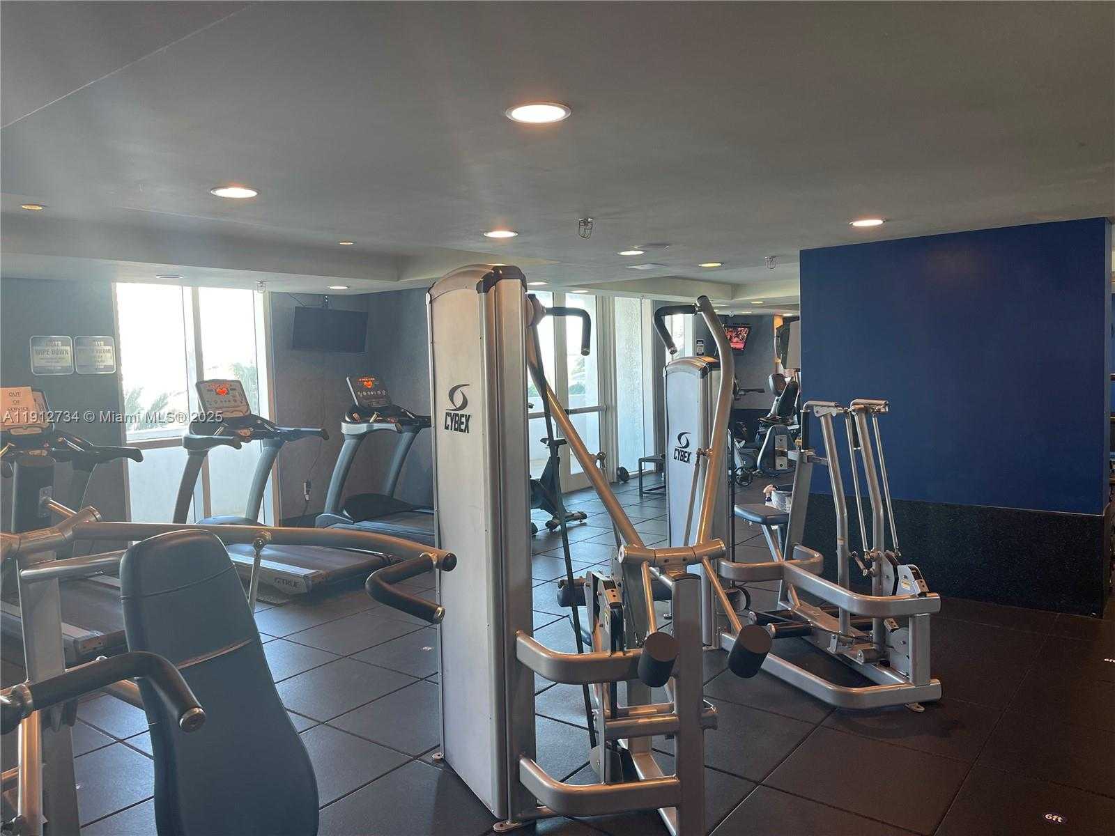 Small Image of 7900 HARBOR ISLAND DR #720, North Bay Village Number 28