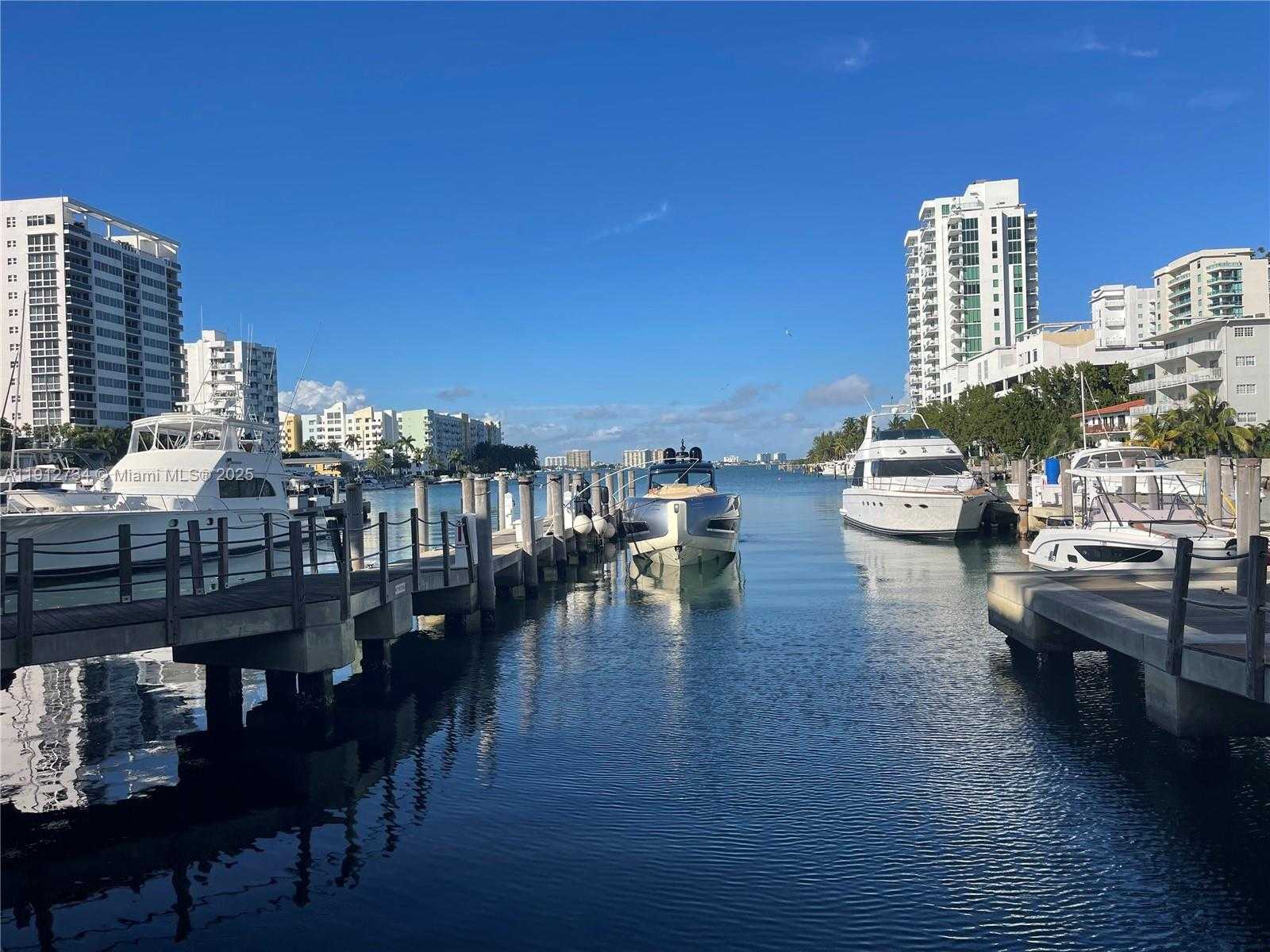 Small Image of 7900 HARBOR ISLAND DR #720, North Bay Village Number 39