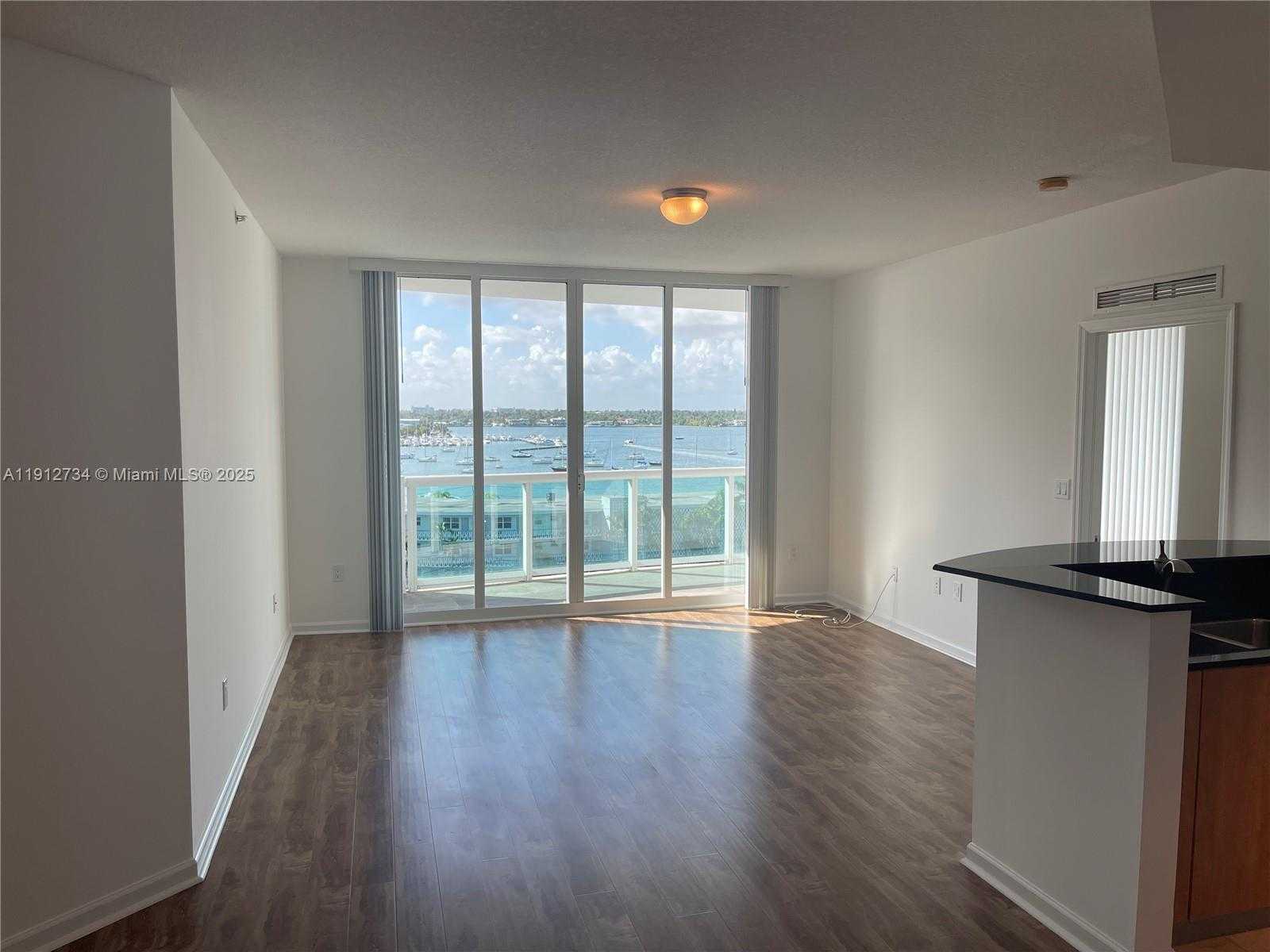 Small Image of 7900 HARBOR ISLAND DR #720, North Bay Village Number 6