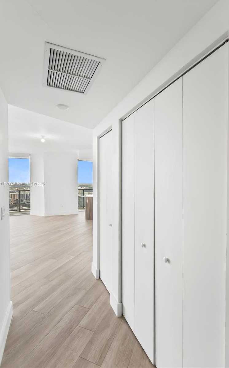 Small Image of 488 NORTH EAST 18TH ST #3401, Miami Number 20