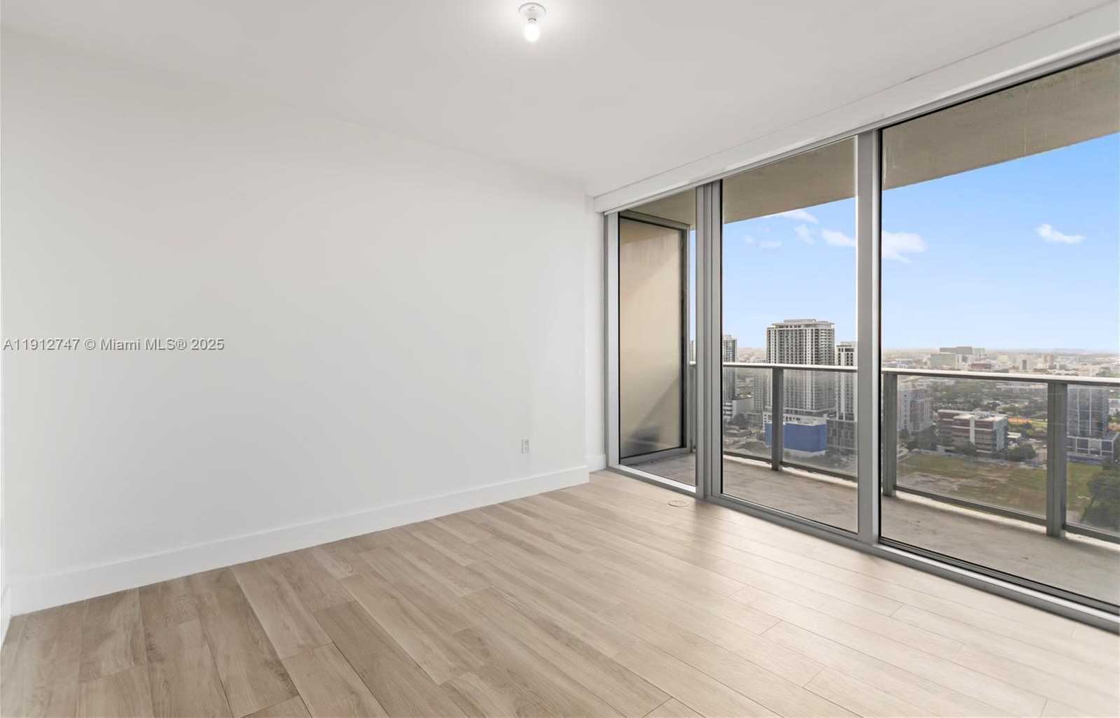 Small Image of 488 NORTH EAST 18TH ST #3401, Miami Number 8