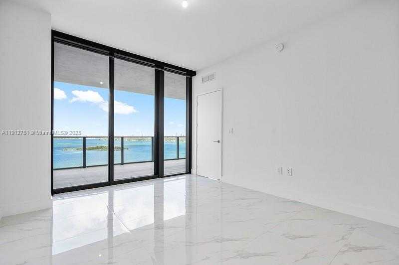 Small Image of 700 NORTH EAST 24 #1703, Miami Number 33