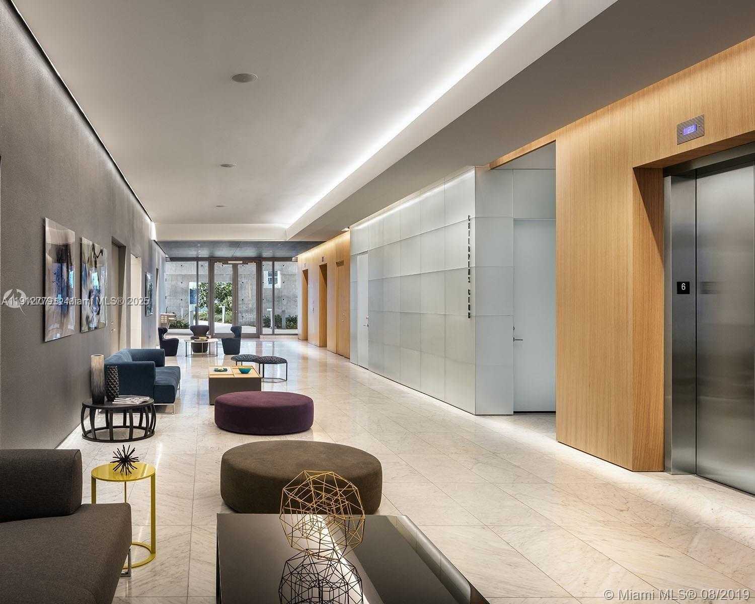 Small Image of 68 SOUTH EAST 6TH ST #3806, Miami Number 23