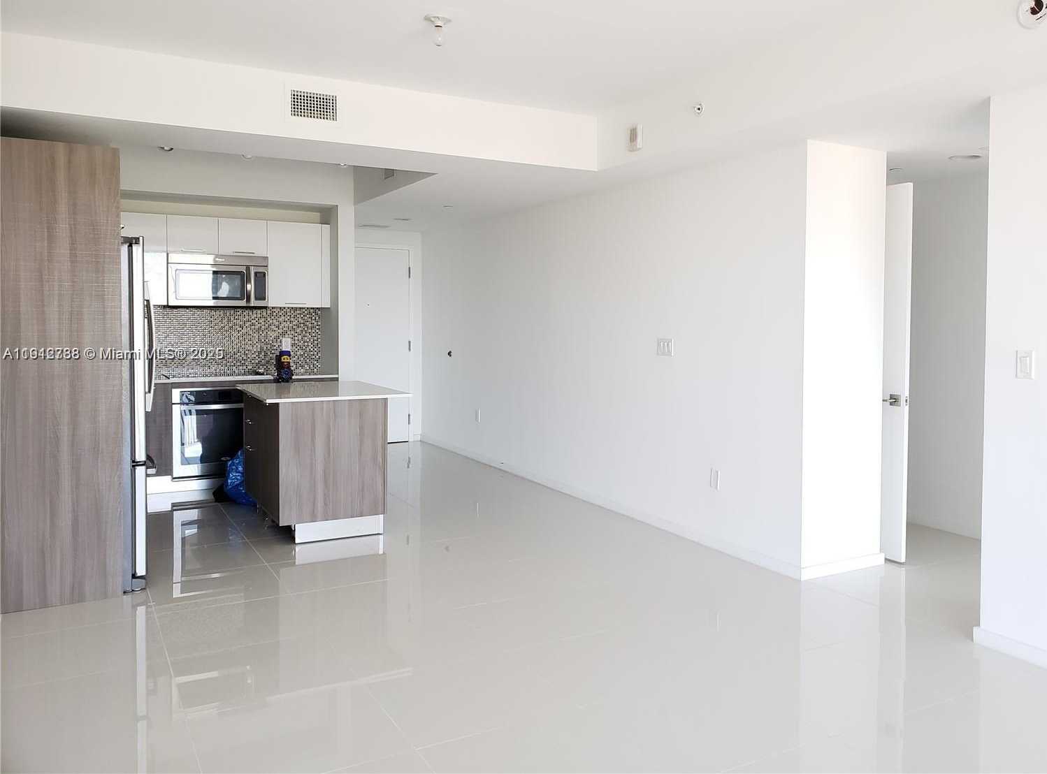 Small Image of 5300 PASEO BLVD #912, Doral Number 15