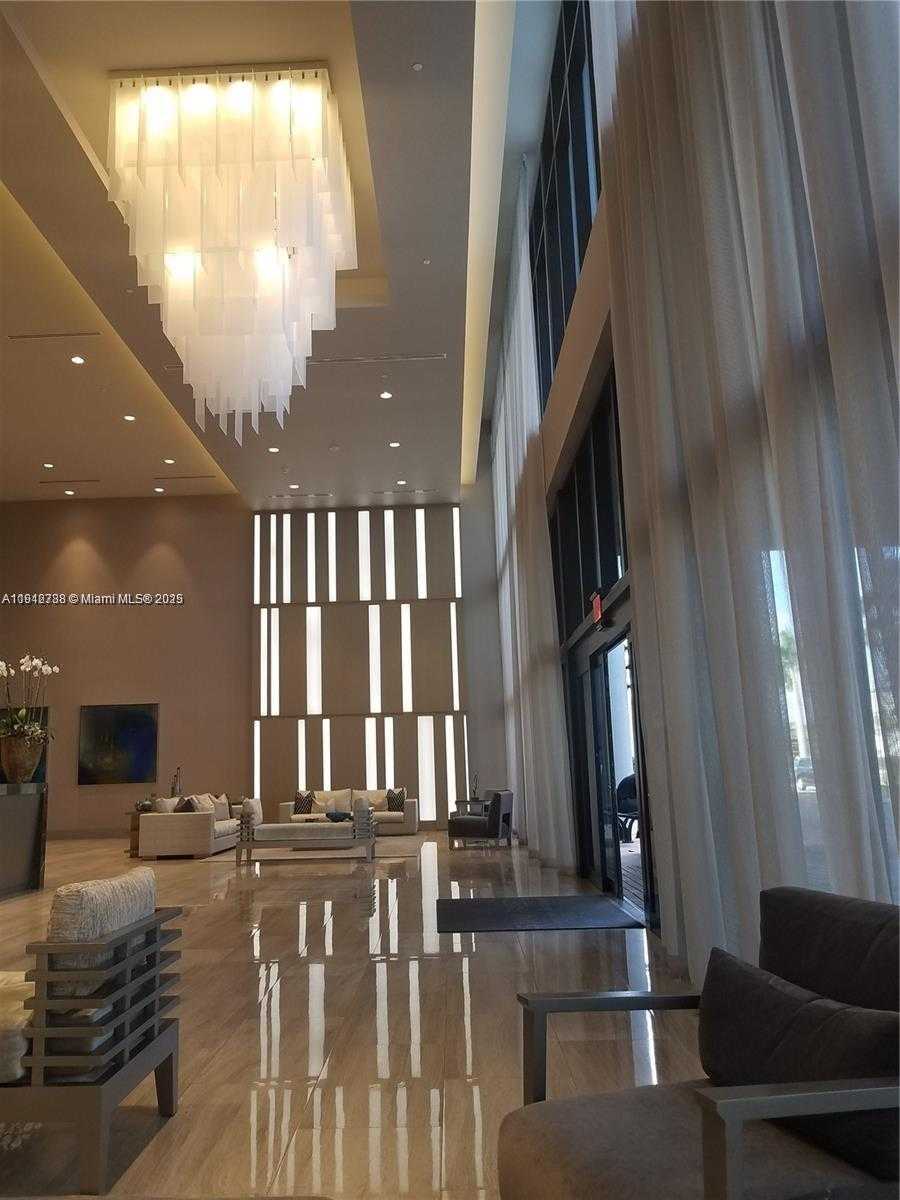 Small Image of 5300 PASEO BLVD #912, Doral Number 18