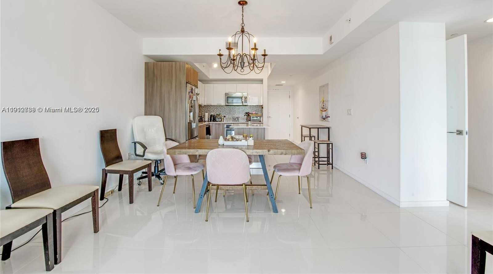 Small Image of 5300 PASEO BLVD #912, Doral Number 8