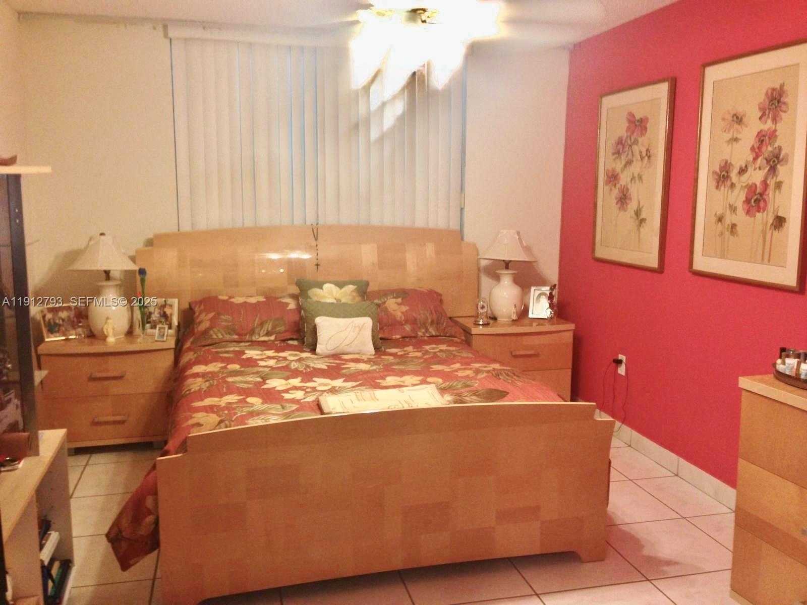 Small Image of 1621 COLLINS AVE #405, Miami Beach Number 11