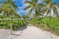 Small Image of 1621 COLLINS AVE #405, Miami Beach Number 35