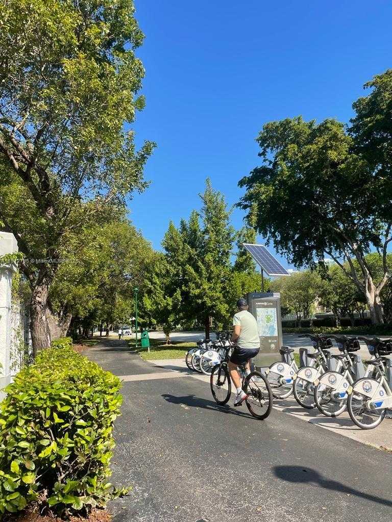 Small Image of 20400 WEST COUNTRY CLUB DR #615, Aventura Number 15