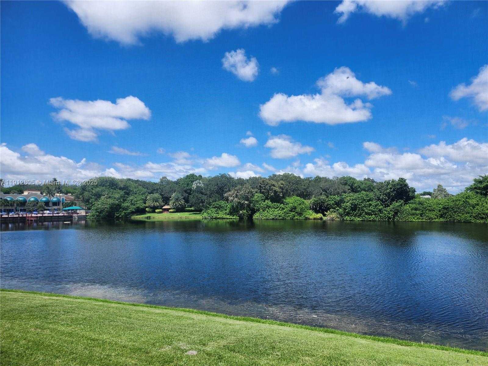 Small Image of 9450 POINCIANA PL #205, Davie Number 1