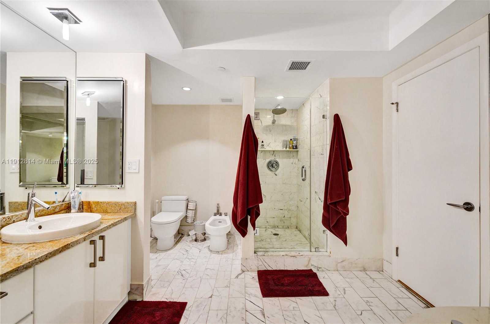 Imagen de Pequeño Objeto