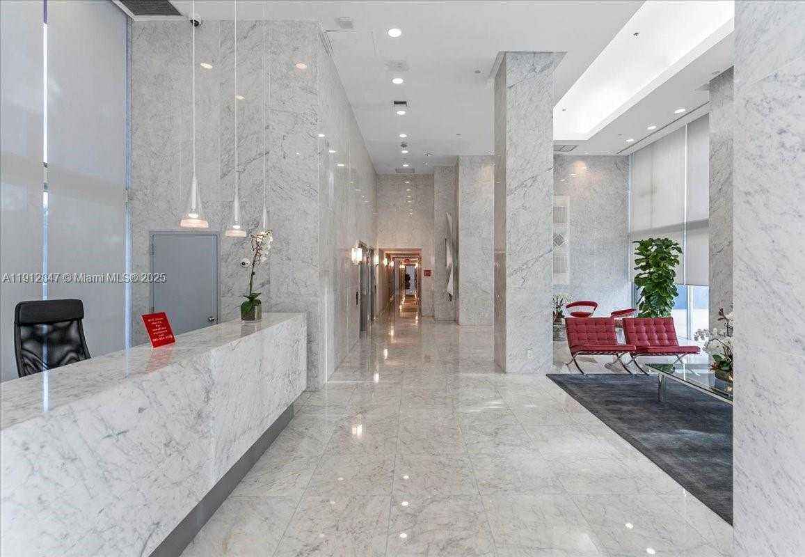 Small Image of 1627 BRICKELL AVE #1401, Miami Number 13
