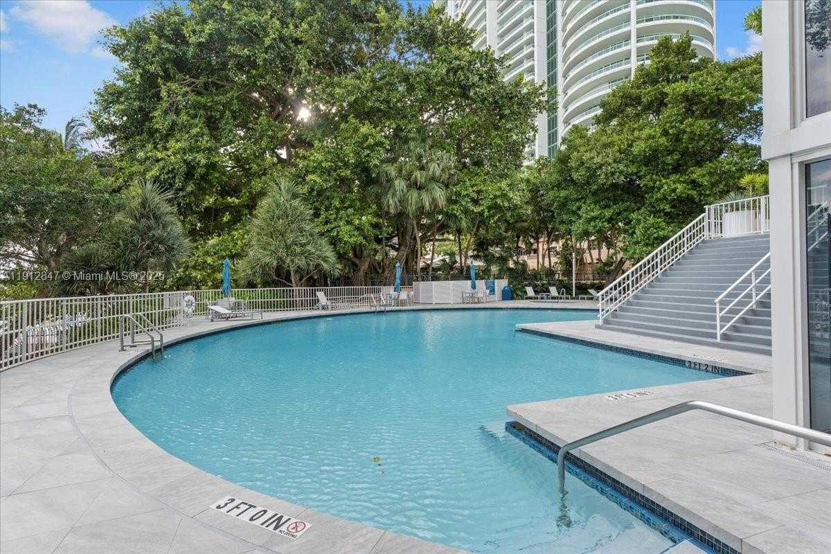 Small Image of 1627 BRICKELL AVE #1401, Miami Number 24