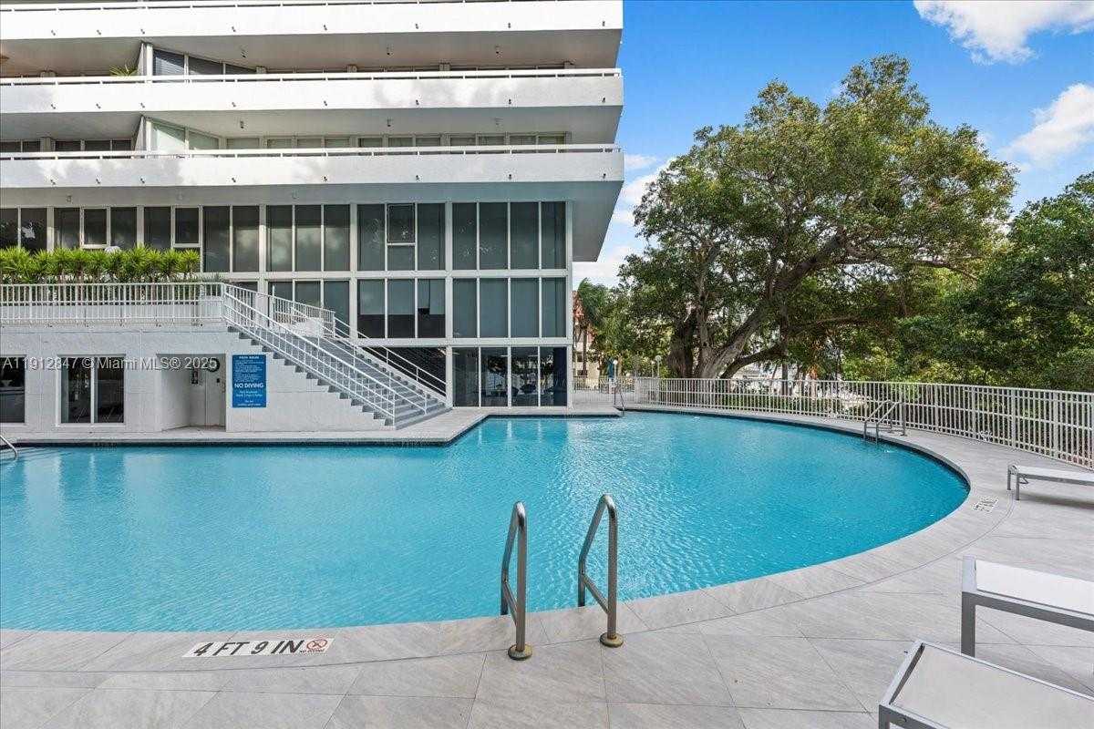 Small Image of 1627 BRICKELL AVE #1401, Miami Number 25