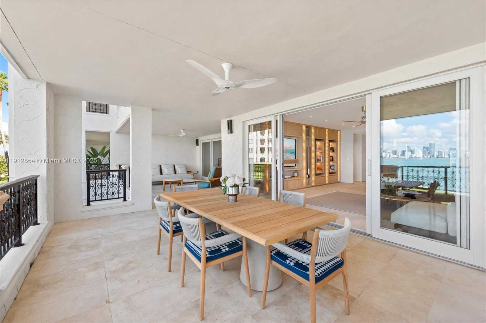 Small Image of 4922 FISHER ISLAND DR #4922, Miami Beach Number 23