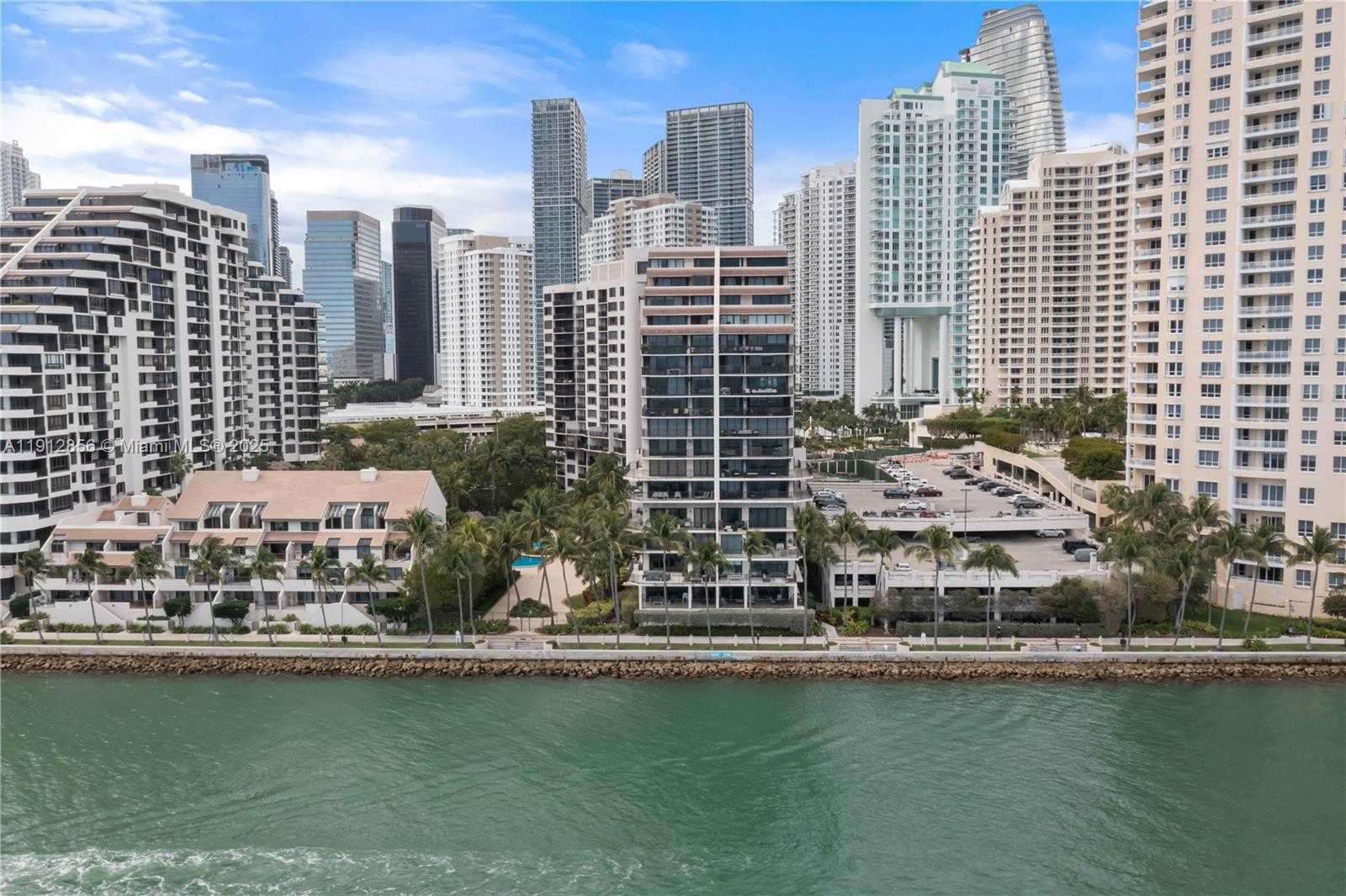 Small Image of 540 BRICKELL KEY DR #1406, Miami Number 1