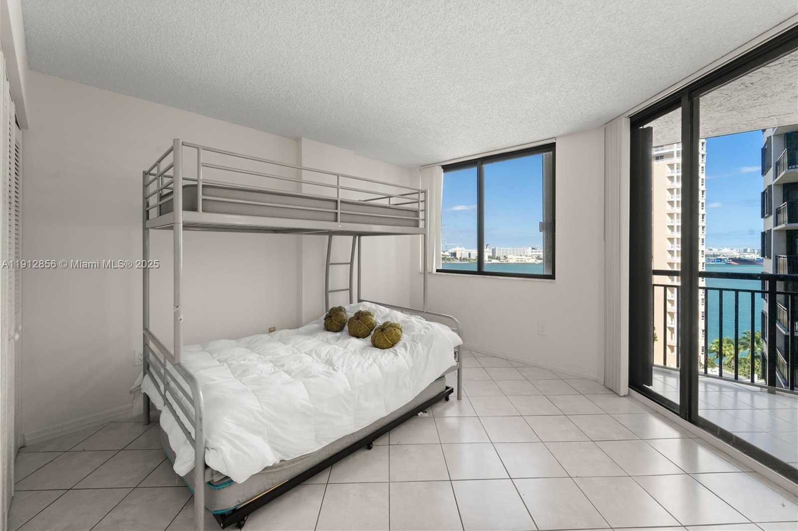 Small Image of 540 BRICKELL KEY DR #1406, Miami Number 13