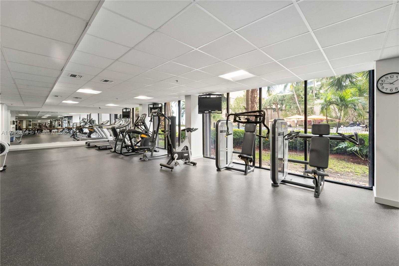 Small Image of 540 BRICKELL KEY DR #1406, Miami Number 30