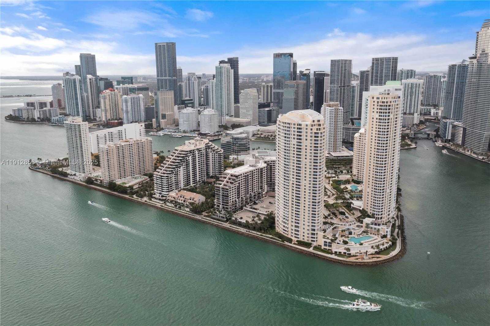 Small Image of 540 BRICKELL KEY DR #1406, Miami Number 35