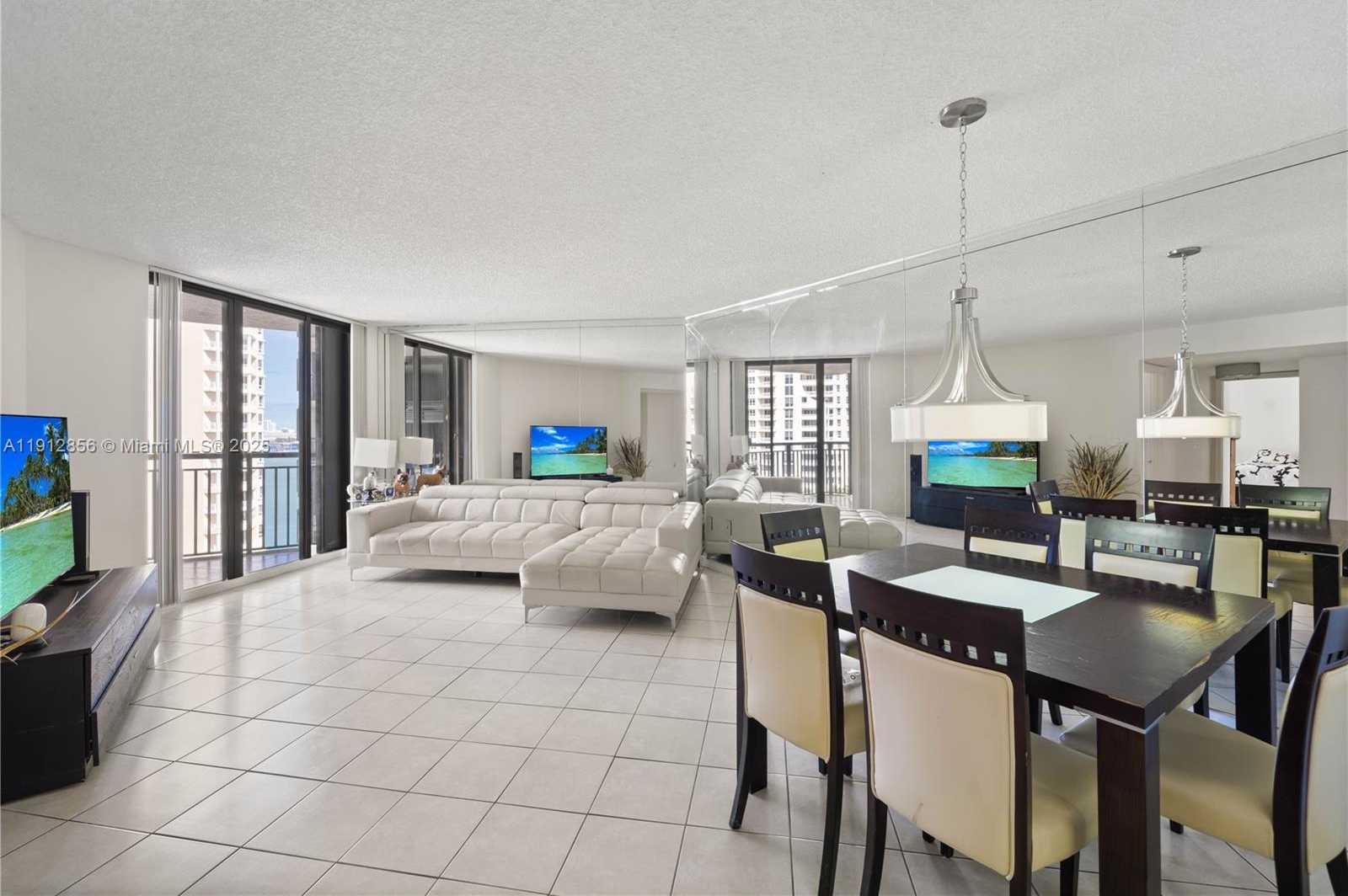 Small Image of 540 BRICKELL KEY DR #1406, Miami Number 9