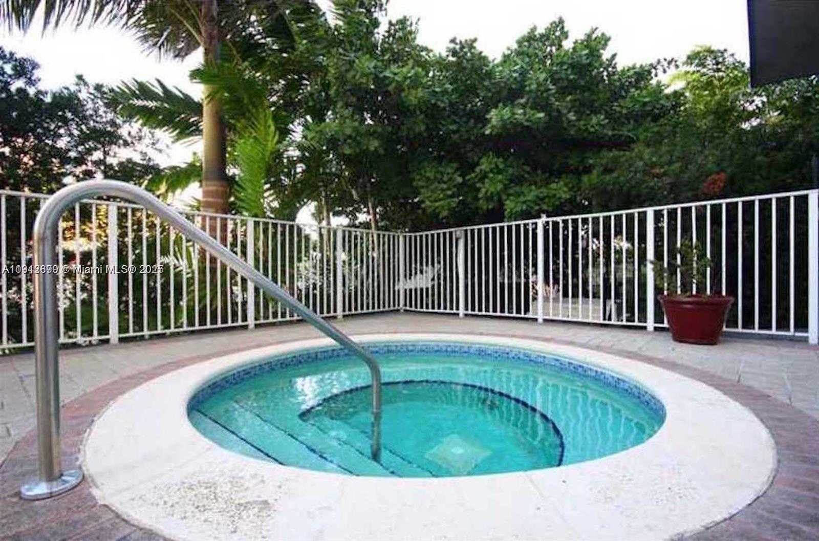 Small Image of 1688 WEST AVE #405, Miami Beach Number 21
