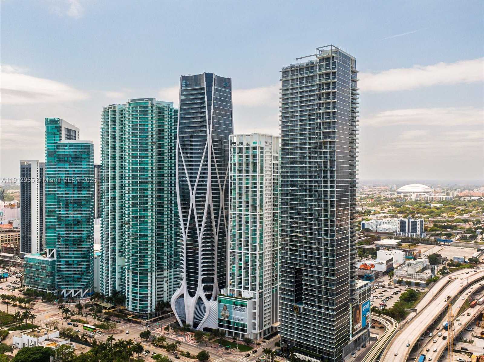 Small Image of 1040 BISCAYNE BLVD #1602, Miami Number 39