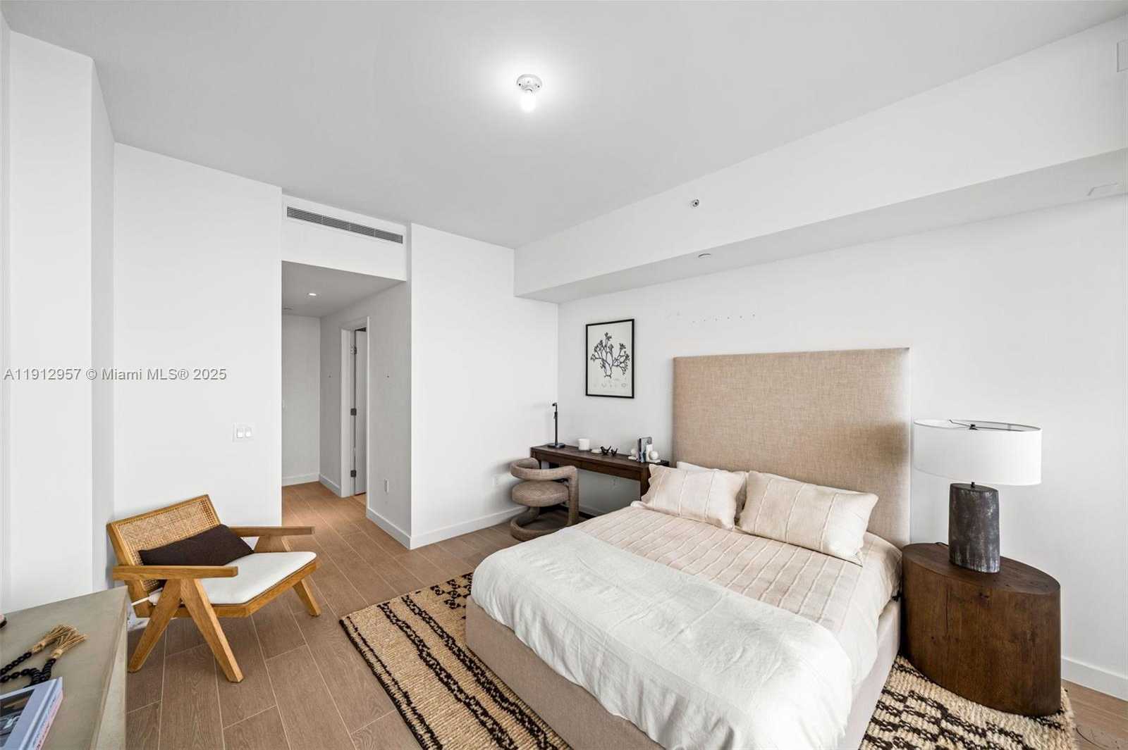 Small Image of 500 ALTON RD #2303, Miami Beach Number 28