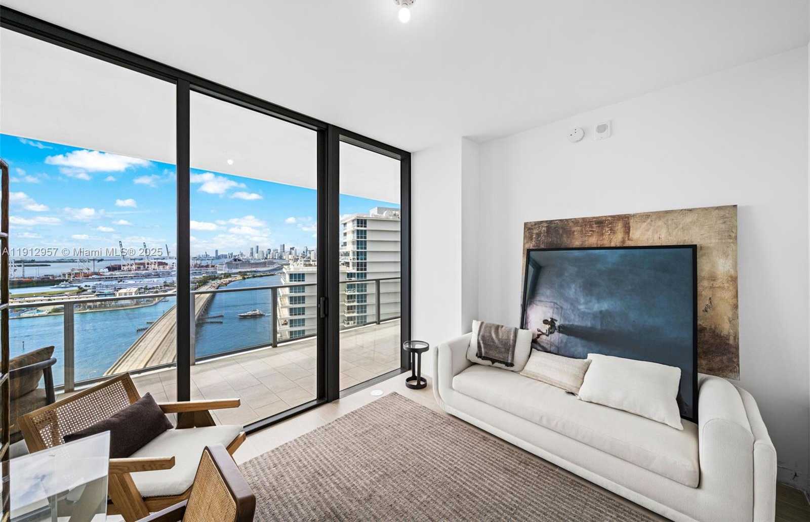 Small Image of 500 ALTON RD #2303, Miami Beach Number 37