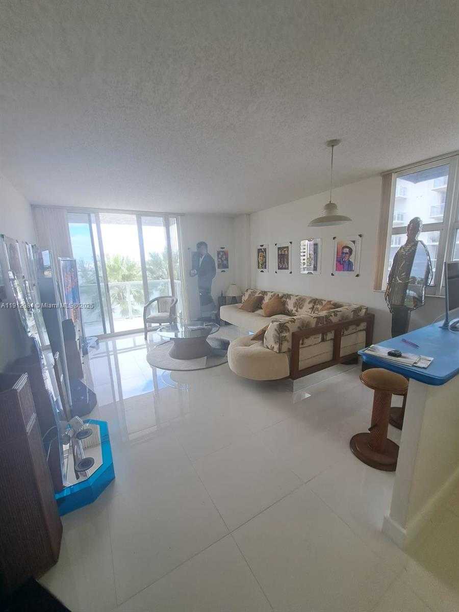 Small Image of 5085 NORTH WEST 7TH ST #602, Miami Number 4