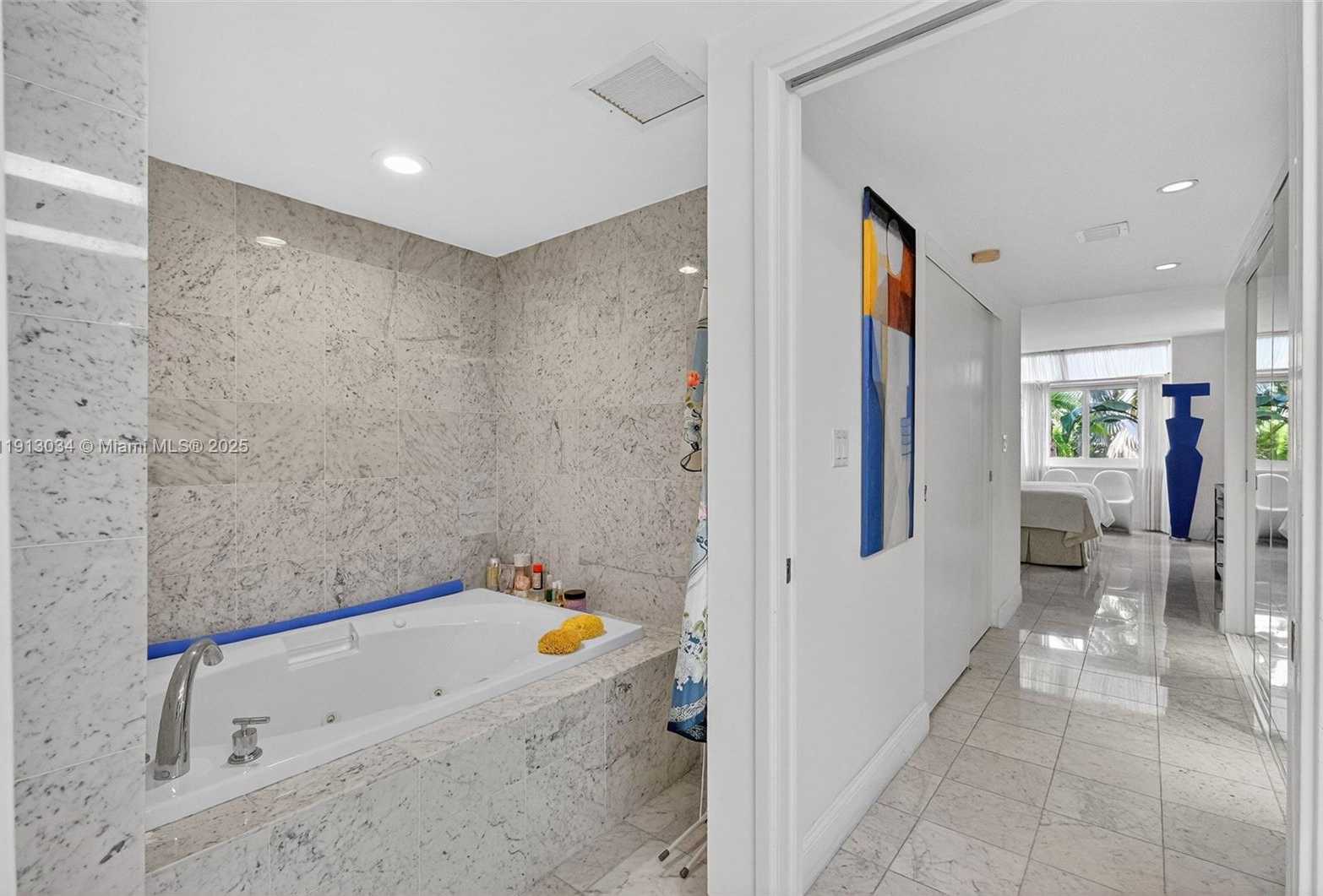 Small Image of 181 CRANDON BLVD #106, Key Biscayne Number 40