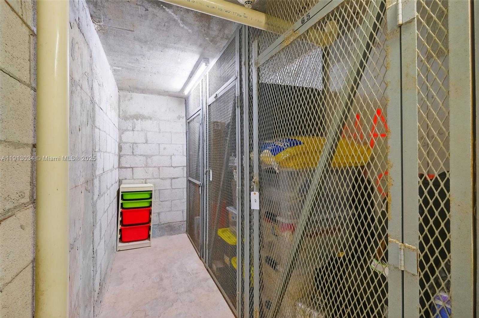 Small Image of 181 CRANDON BLVD #106, Key Biscayne Number 48