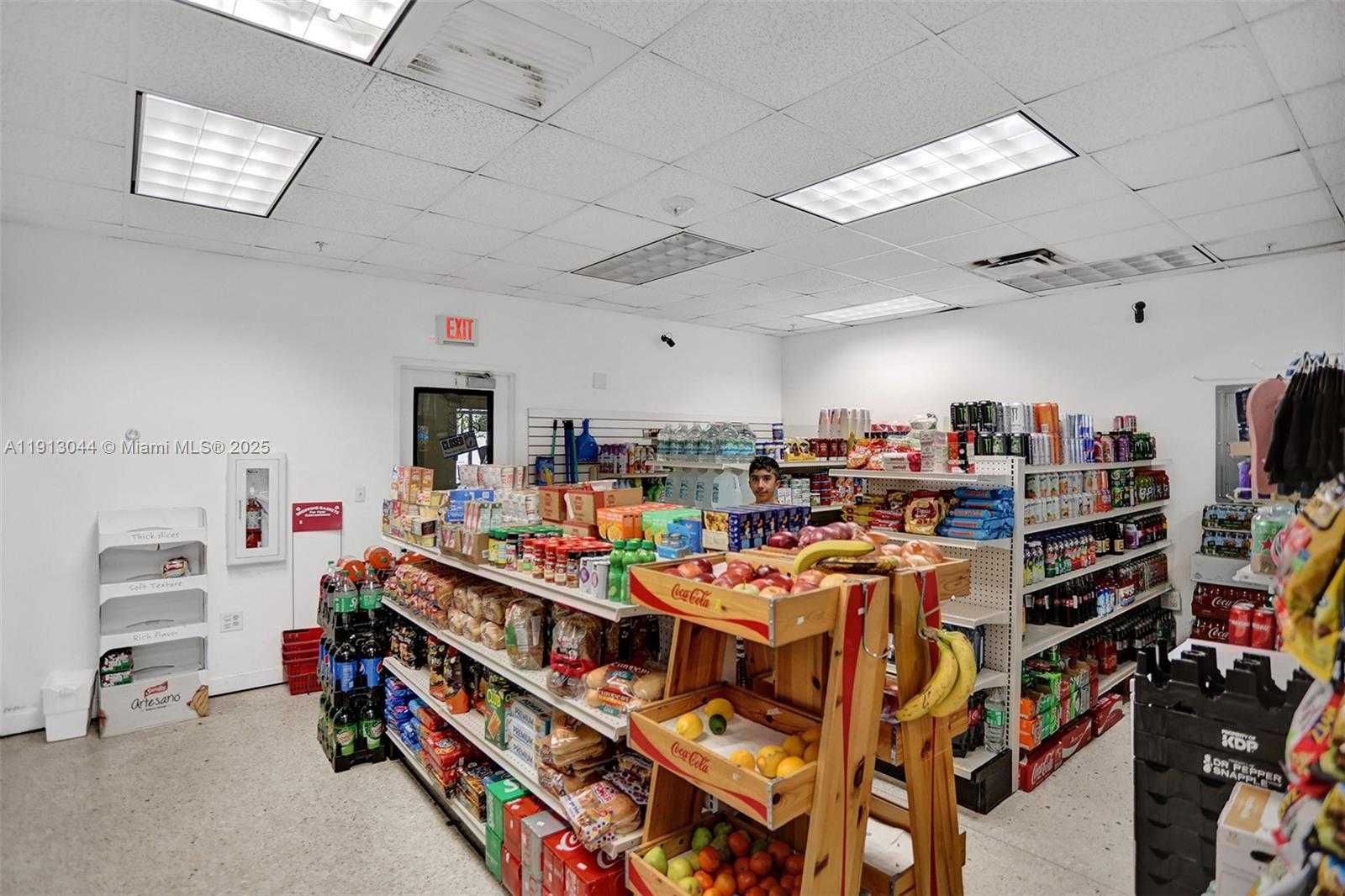 Small Image of 19370 COLLINS AVE #426, Sunny Isles Beach Number 51