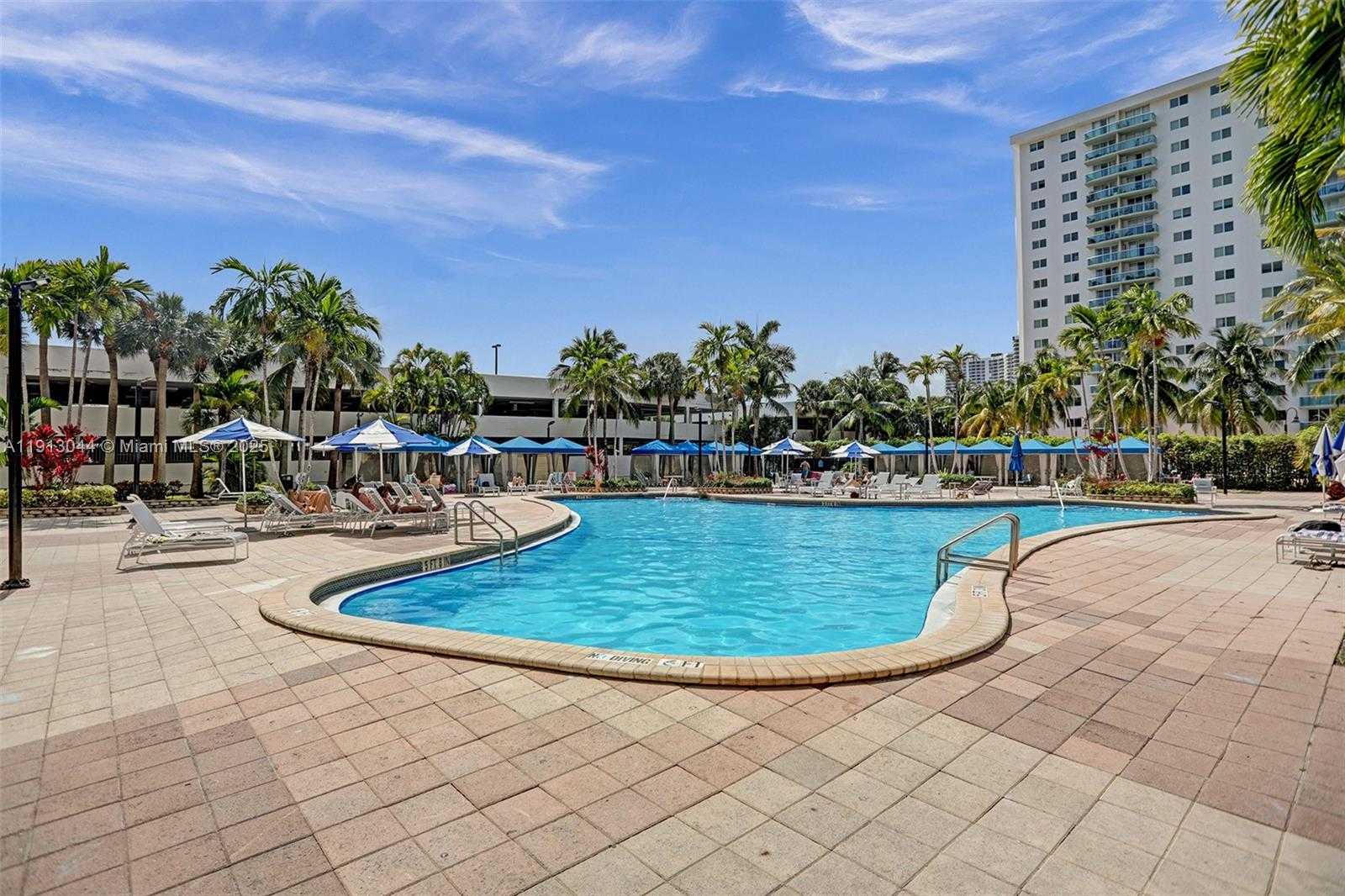 Small Image of 19370 COLLINS AVE #426, Sunny Isles Beach Number 56
