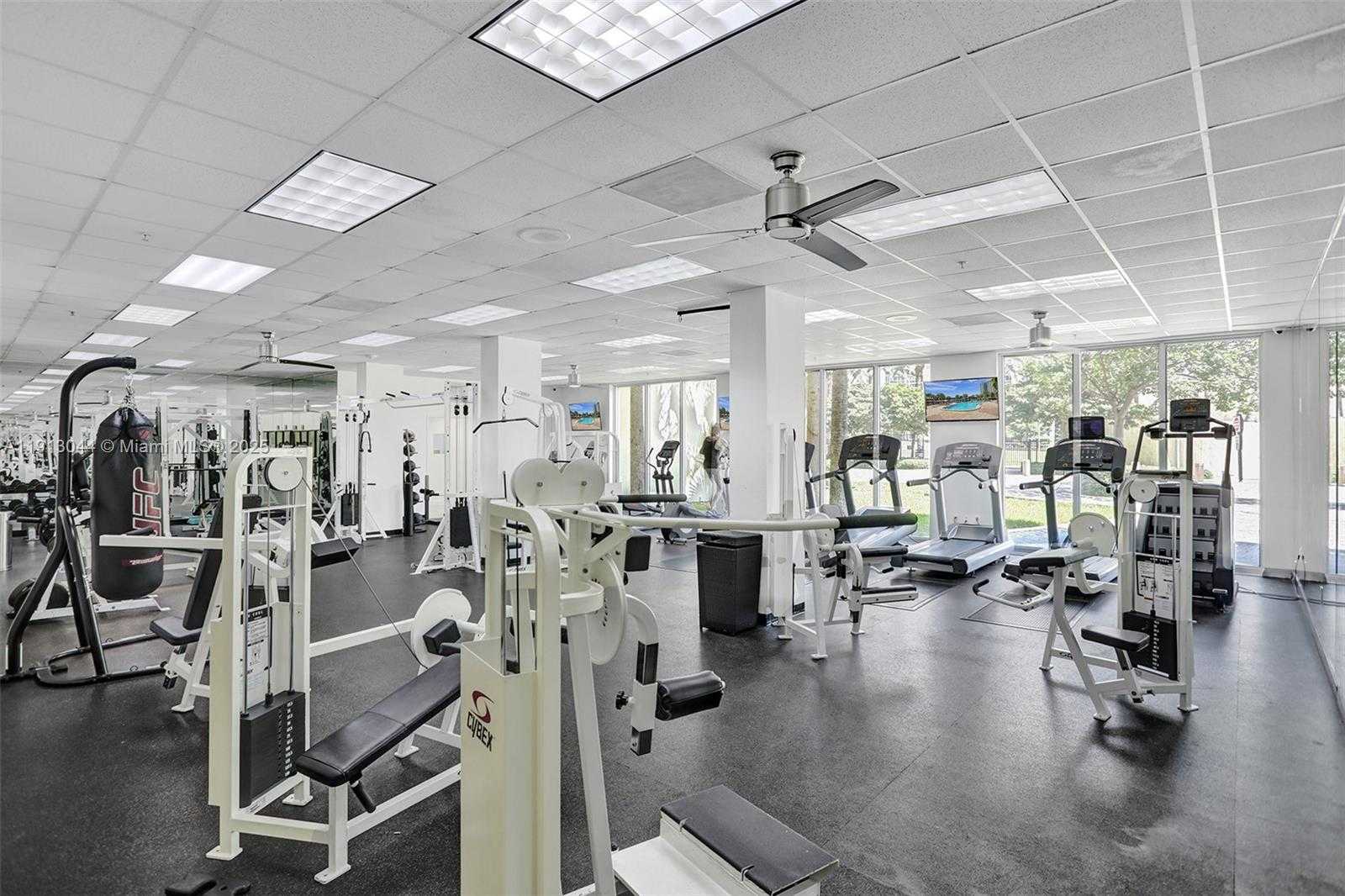 Small Image of 19370 COLLINS AVE #426, Sunny Isles Beach Number 64