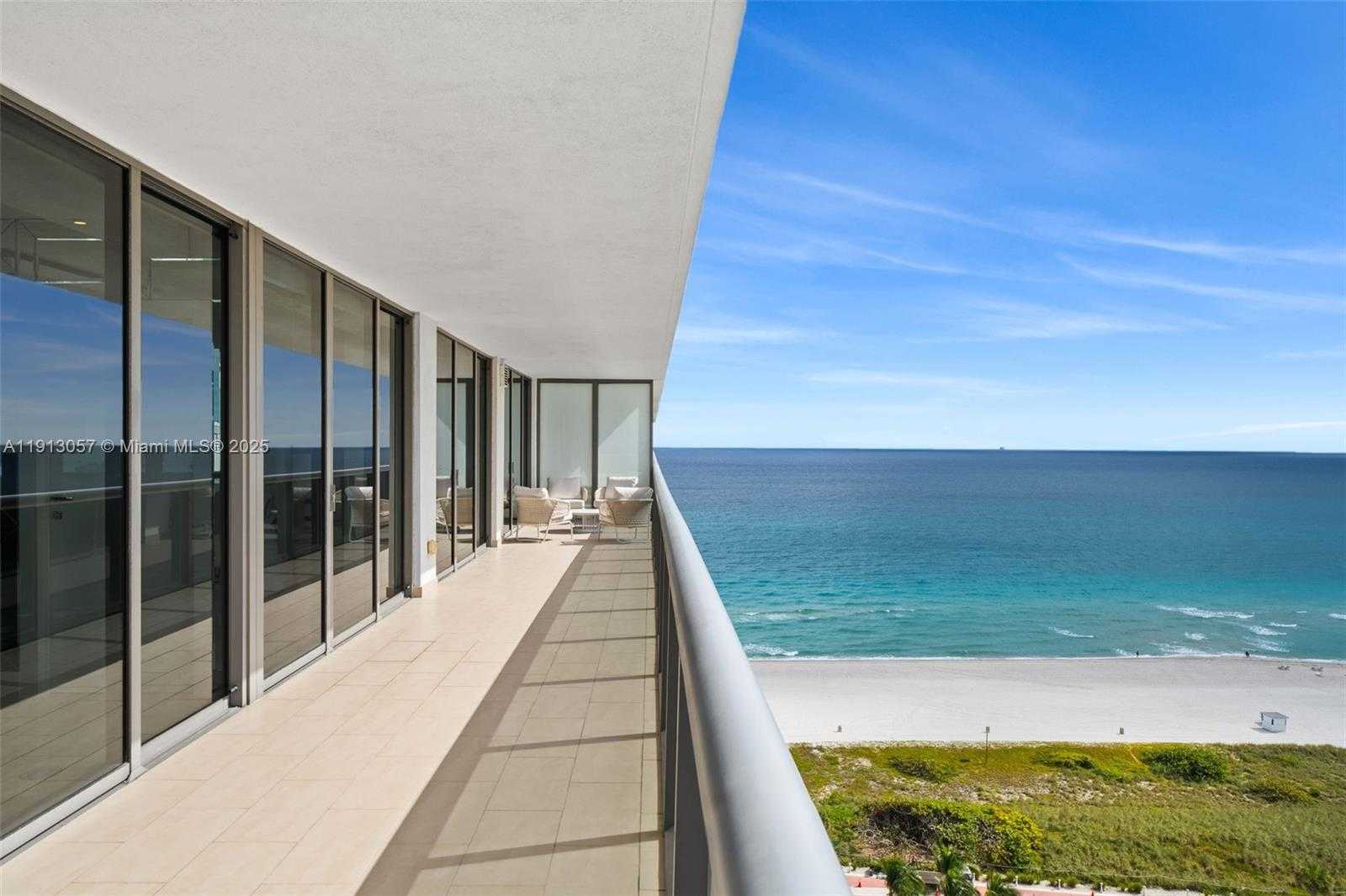 Small Image of 5875 COLLINS AVE #1908, Miami Beach Number 4