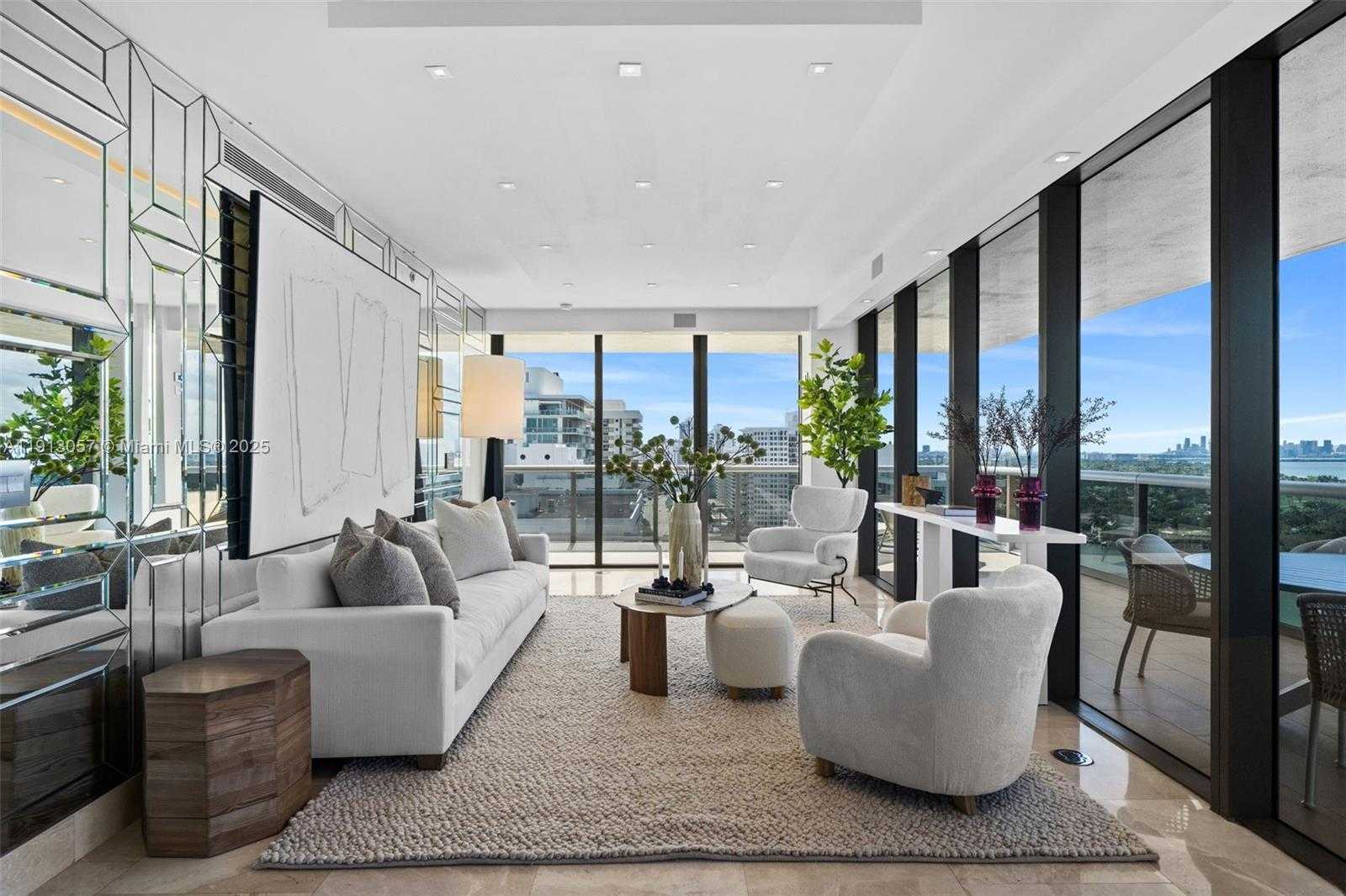 Small Image of 5875 COLLINS AVE #1908, Miami Beach Number 6