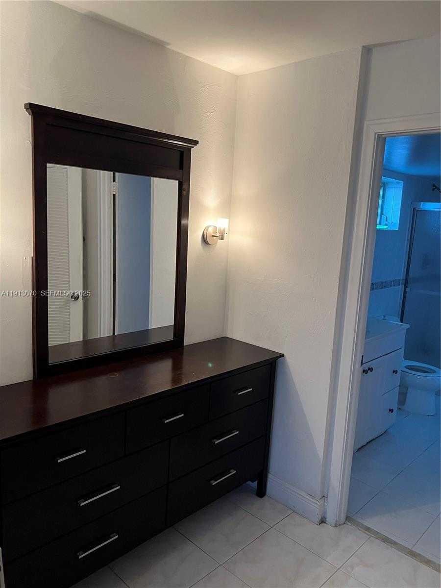 Small Image of 3551 NORTH EAST 169TH ST #112, North Miami Beach Number 16