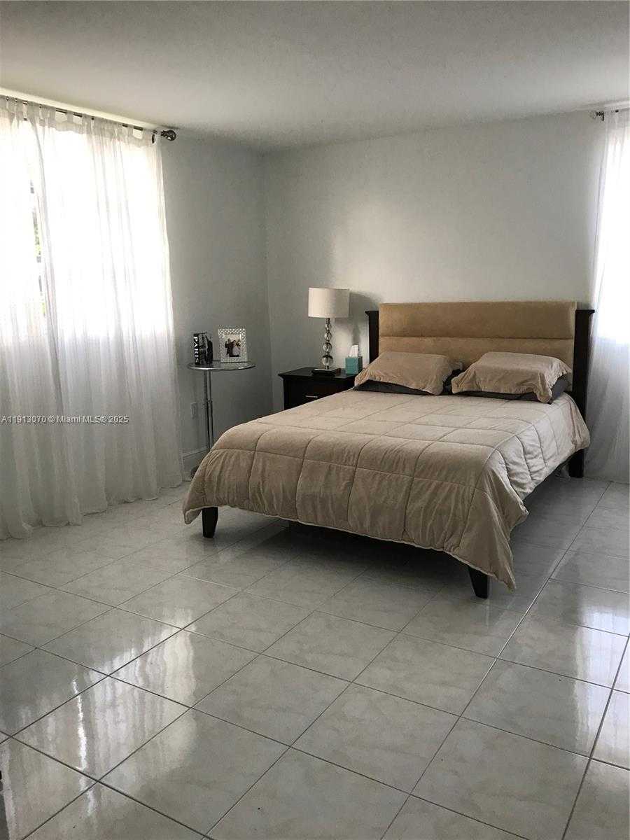 Small Image of 3551 NORTH EAST 169TH ST #112, North Miami Beach Number 9