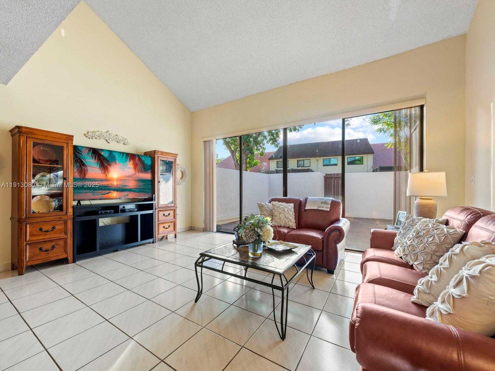 Small Image of 13350 SOUTH WEST 91ST TER #C, Miami Number 5