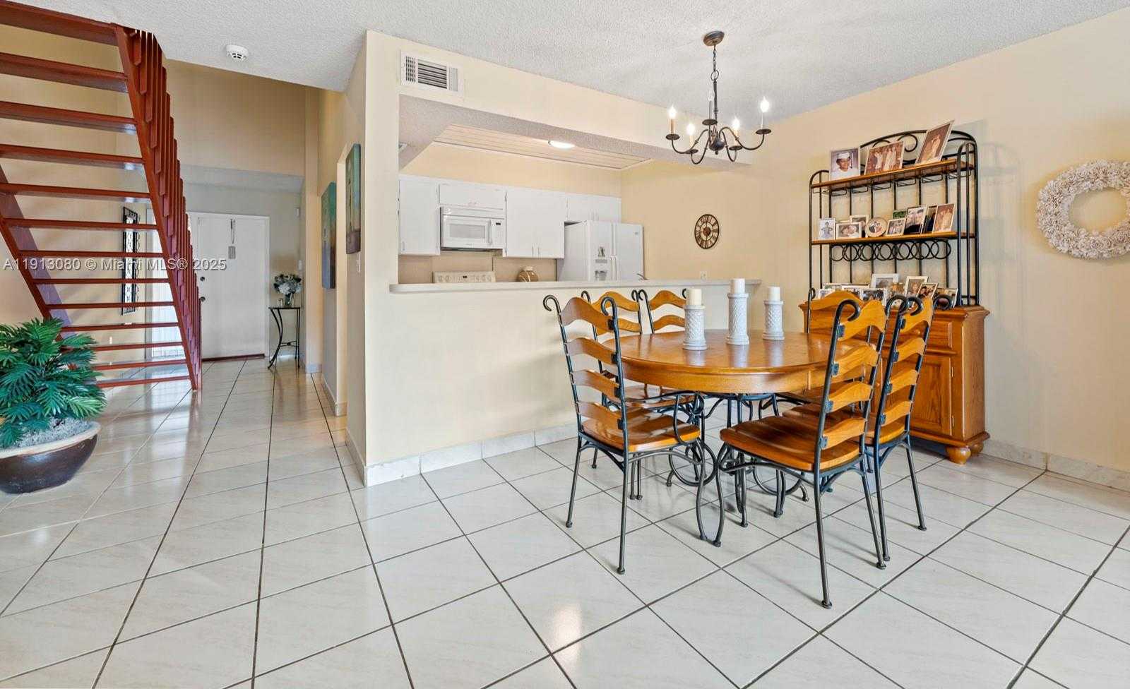 Small Image of 13350 SOUTH WEST 91ST TER #C, Miami Number 8