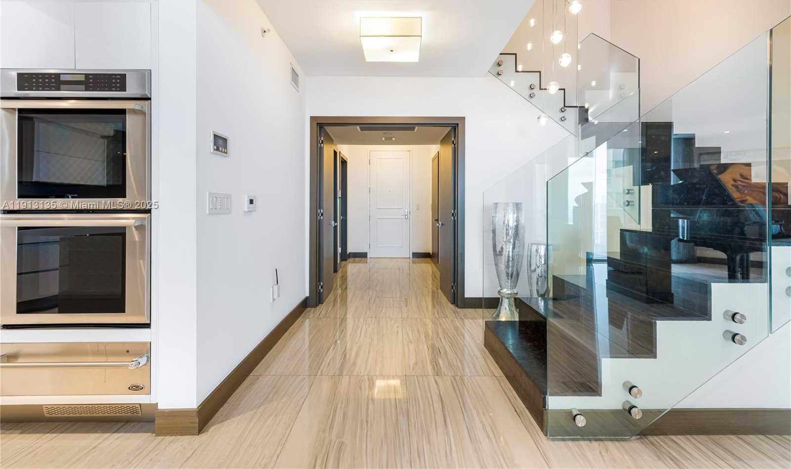 Small Image of 3301 NORTH EAST 183RD ST #3008, Aventura Number 10