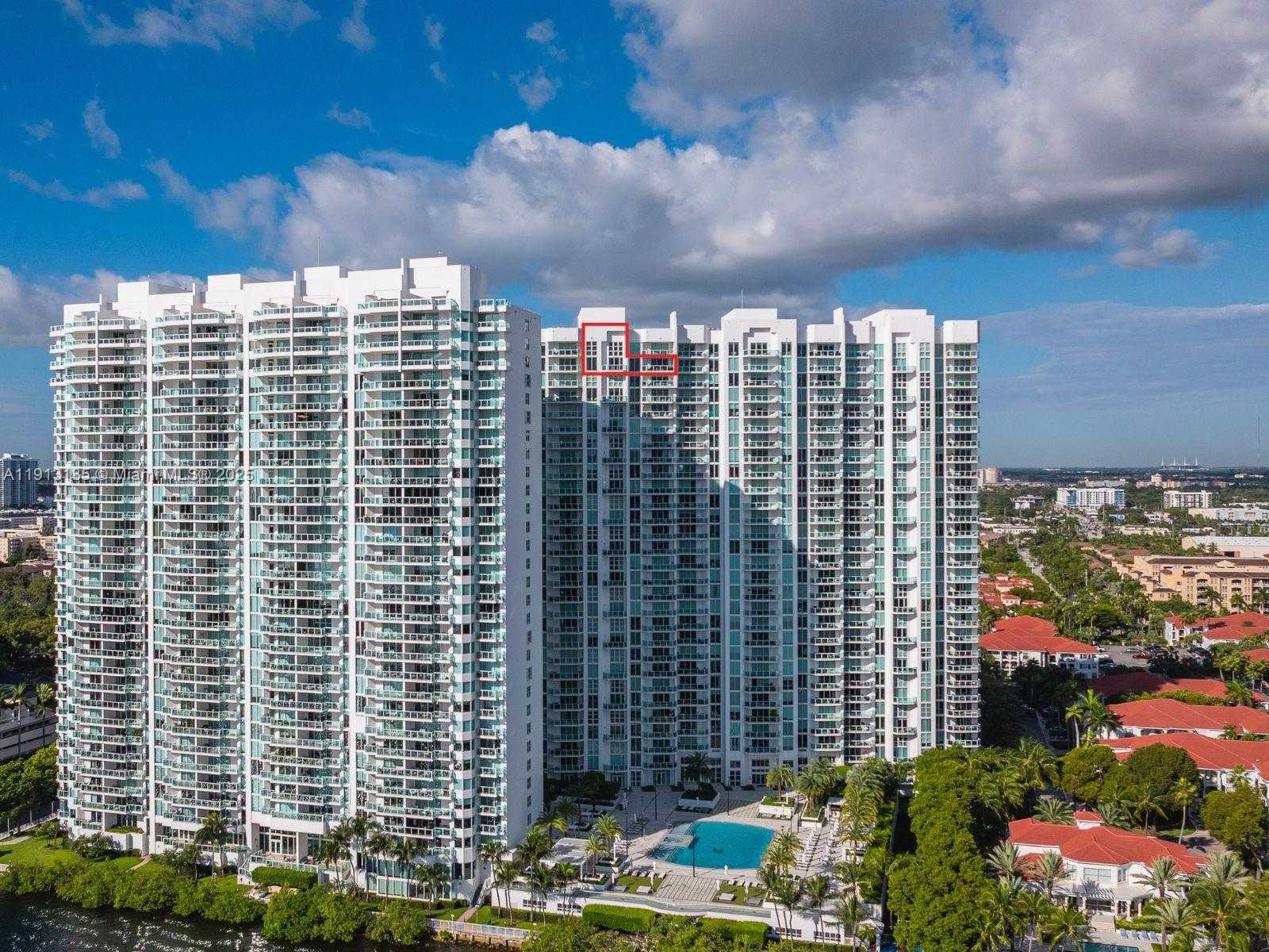 Small Image of 3301 NORTH EAST 183RD ST #3008, Aventura Number 3