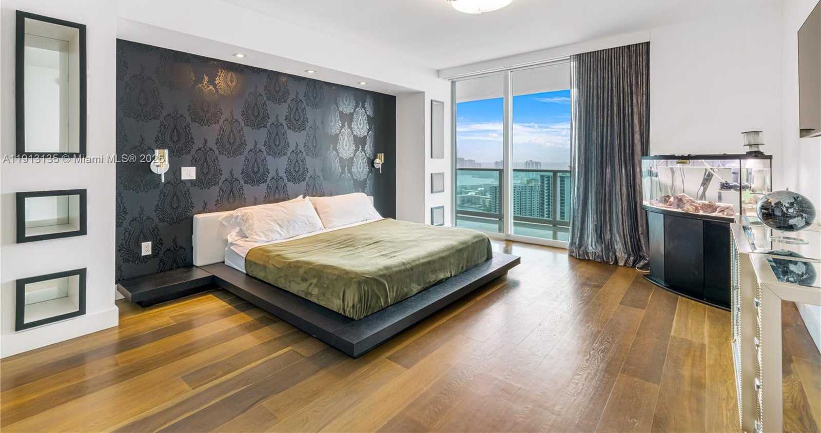 Small Image of 3301 NORTH EAST 183RD ST #3008, Aventura Number 5