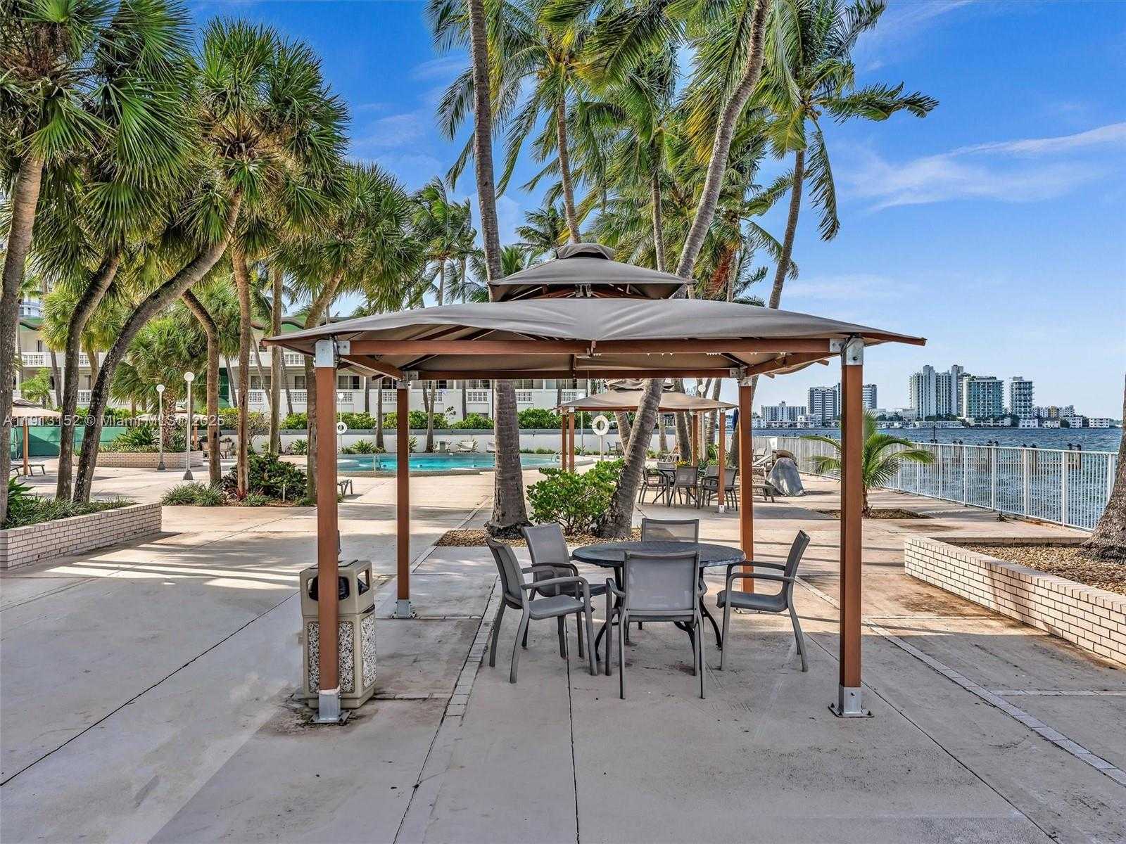 Small Image of 1865 NE 79th St, Miami, FL 33138, USA Number 54