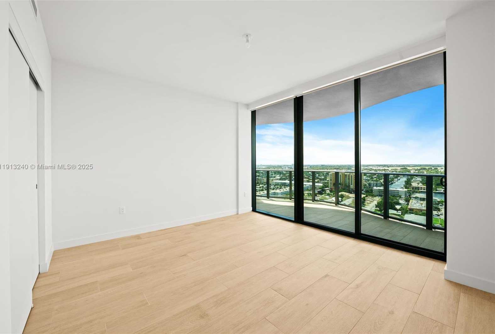 Small Image of 900 NORTH OCEAN BLVD #1606, Pompano Beach Number 25