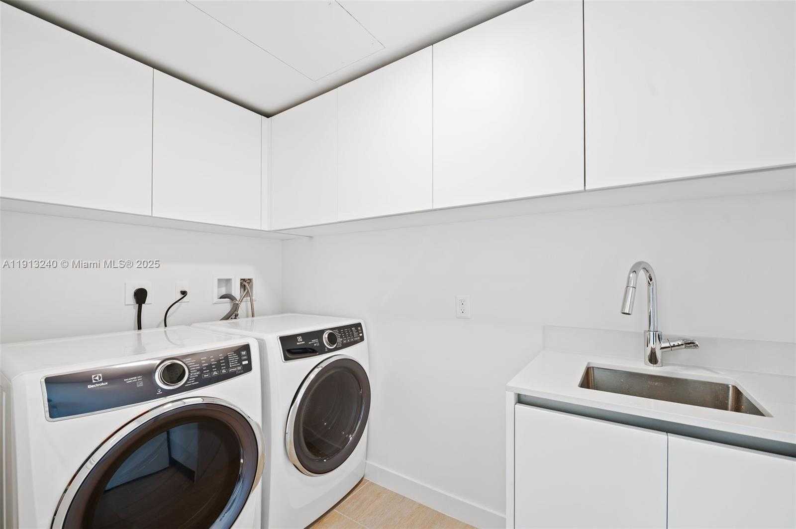 Small Image of 900 NORTH OCEAN BLVD #1606, Pompano Beach Number 30