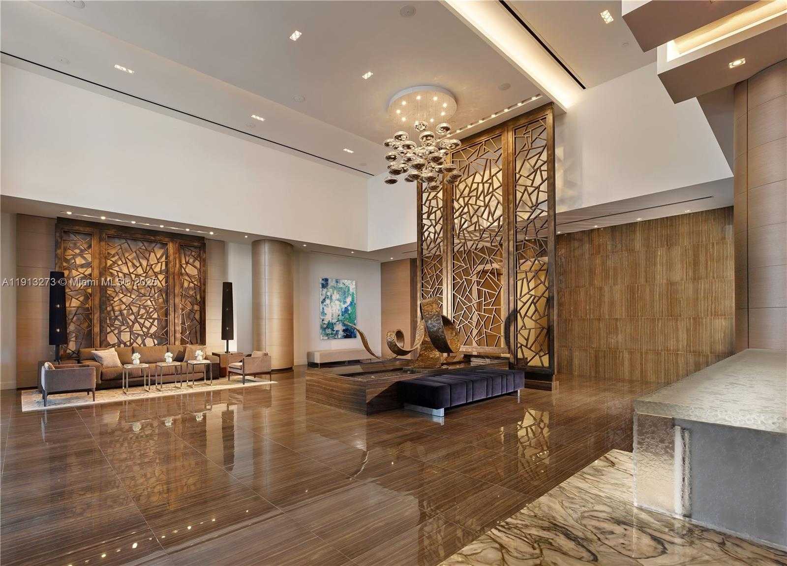 Small Image of 17301 BISCAYNE BLVD #811, North Miami Beach Number 44