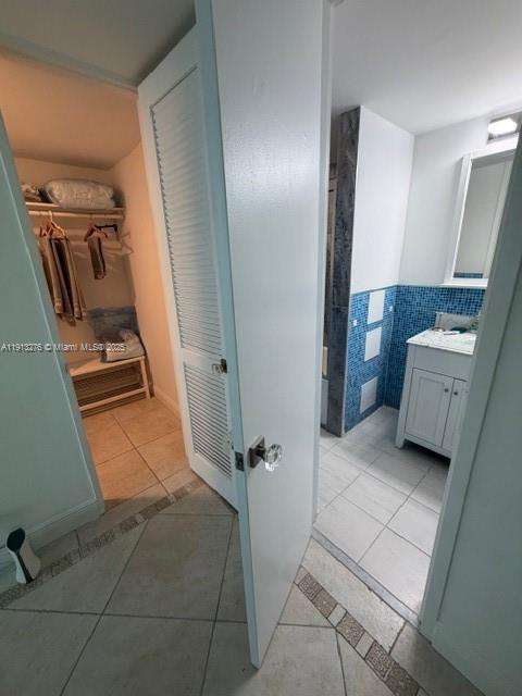 Small Image of 5055 COLLINS AVE #9A, Miami Beach Number 12