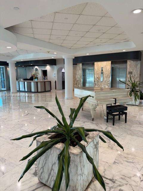 Small Image of 5055 COLLINS AVE #9A, Miami Beach Number 14