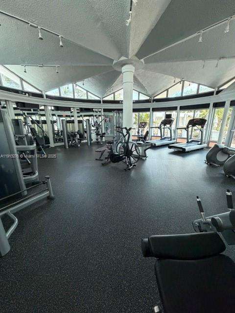 Small Image of 5055 COLLINS AVE #9A, Miami Beach Number 16